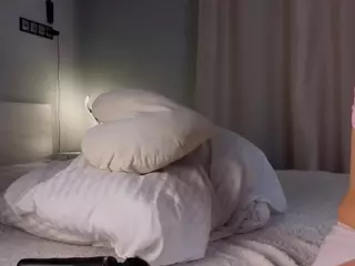 LornaAcors's Live Sex Cam Show