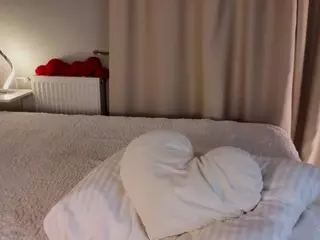 LornaAcors's Live Sex Cam Show