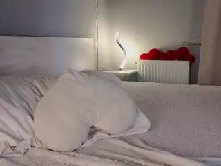 LornaAcors's Live Sex Cam Show