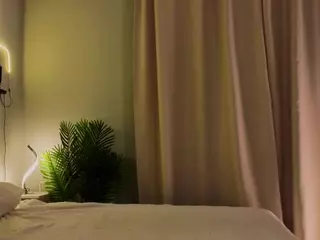 LornaAcors's Live Sex Cam Show