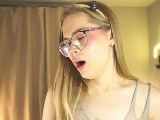 LornaAcors's Live Sex Cam Show