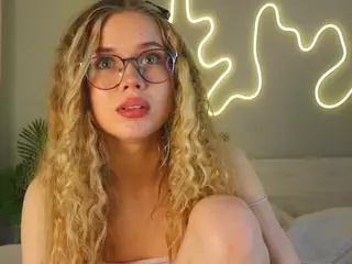 LornaAcors's Live Sex Cam Show