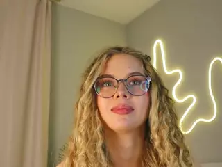 LornaAcors's Live Sex Cam Show