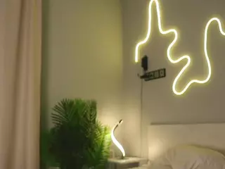 LornaAcors's Live Sex Cam Show