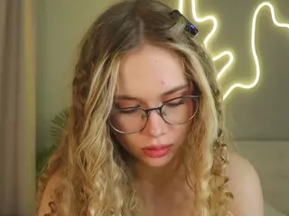 LornaAcors's Live Sex Cam Show