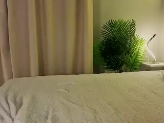 LornaAcors's Live Sex Cam Show