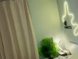LornaAcors's Live Sex Cam Show