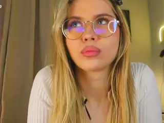 LornaAcors's Live Sex Cam Show