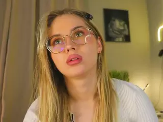LornaAcors's Live Sex Cam Show