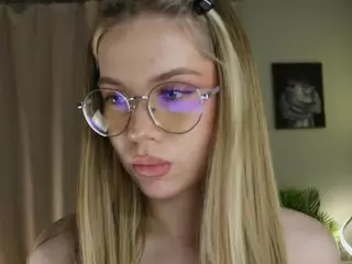 LornaAcors's Live Sex Cam Show