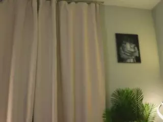 LornaAcors's Live Sex Cam Show