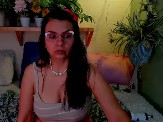 MilfFantassy's Live Sex Cam Show