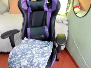 MilfFantassy's Live Sex Cam Show