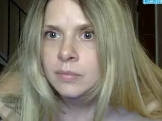 Newbie993's Live Sex Cam Show