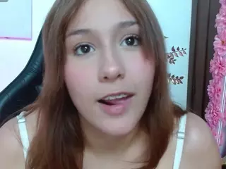 Daphne's Live Sex Cam Show