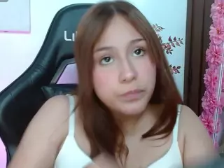Daphne's Live Sex Cam Show