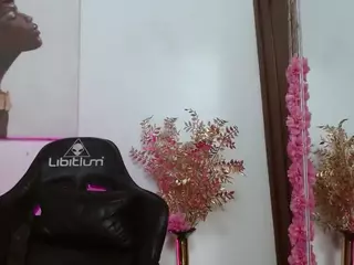 Daphne's Live Sex Cam Show