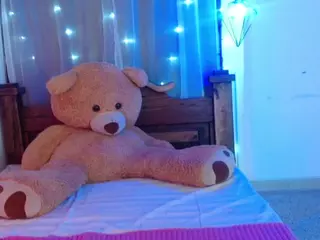 Daphne's Live Sex Cam Show