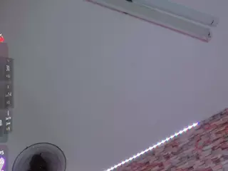 Daphne's Live Sex Cam Show