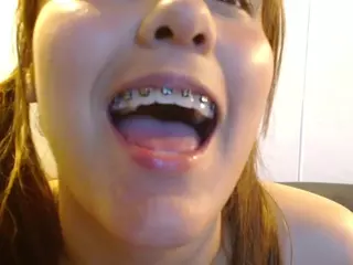 Daphne's Live Sex Cam Show