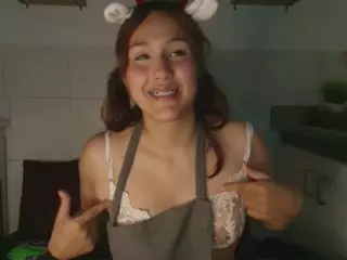 Daphne's Live Sex Cam Show