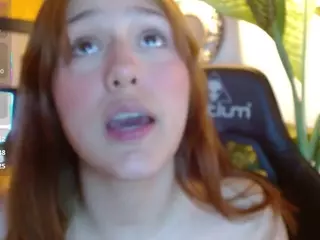 Daphne's Live Sex Cam Show