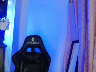 Daphne's Live Sex Cam Show