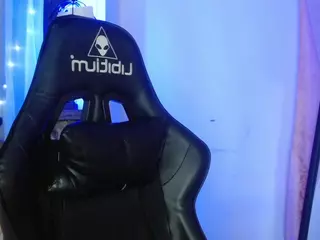 Daphne's Live Sex Cam Show