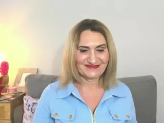 IsabellaHotty's Live Sex Cam Show