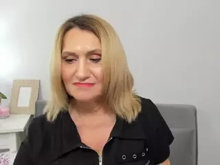 IsabellaHotty's Live Sex Cam Show