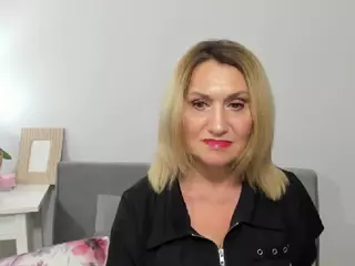 IsabellaHotty's Live Sex Cam Show