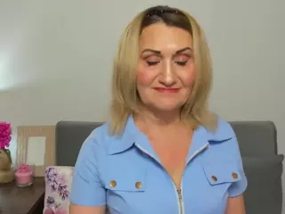 IsabellaHotty's Live Sex Cam Show