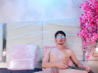 Katyjake's Live Sex Cam Show