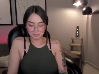 MaddisonCollins's Live Sex Cam Show