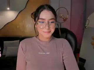 MaddisonCollins's Live Sex Cam Show