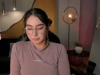 MaddisonCollins's Live Sex Cam Show