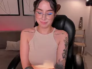 MaddisonCollins's Live Sex Cam Show