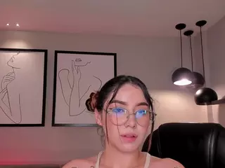 MaddisonCollins's Live Sex Cam Show