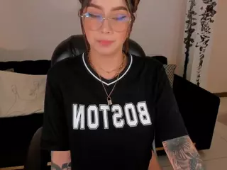 MaddisonCollins's Live Sex Cam Show
