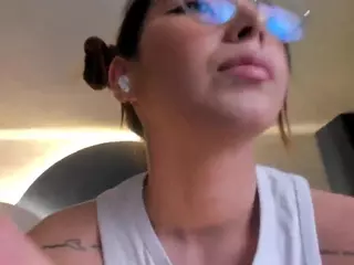 MaddisonCollins's Live Sex Cam Show
