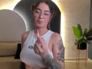 MaddisonCollins's Live Sex Cam Show