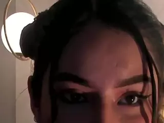 MaddisonCollins's Live Sex Cam Show