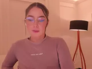MaddisonCollins's Live Sex Cam Show