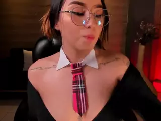 MaddisonCollins's Live Sex Cam Show