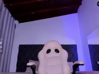 Alahia-Am's Live Sex Cam Show