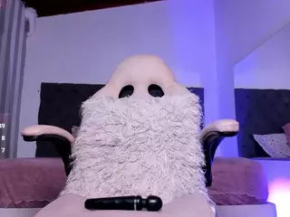 Alahia-Am's Live Sex Cam Show