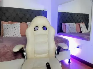 Alahia-Am's Live Sex Cam Show