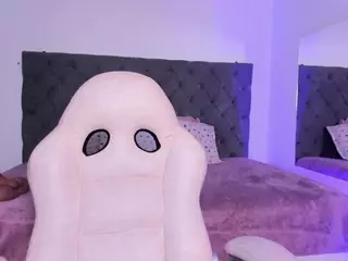 Alahia-Am's Live Sex Cam Show