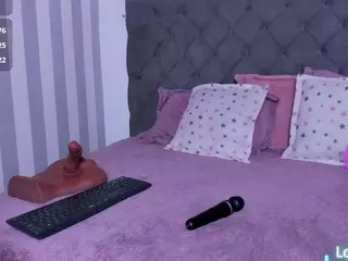 Alahia-Am's Live Sex Cam Show