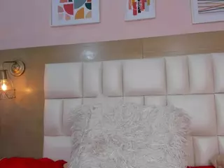 Alahia-Am's Live Sex Cam Show